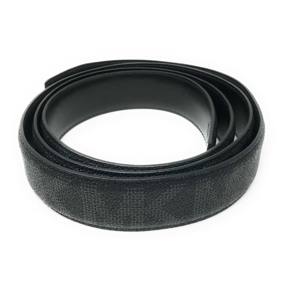 Michael Kors Jet Set Men's 4 in 1 Belt Gift Set - Picture 4 of 5